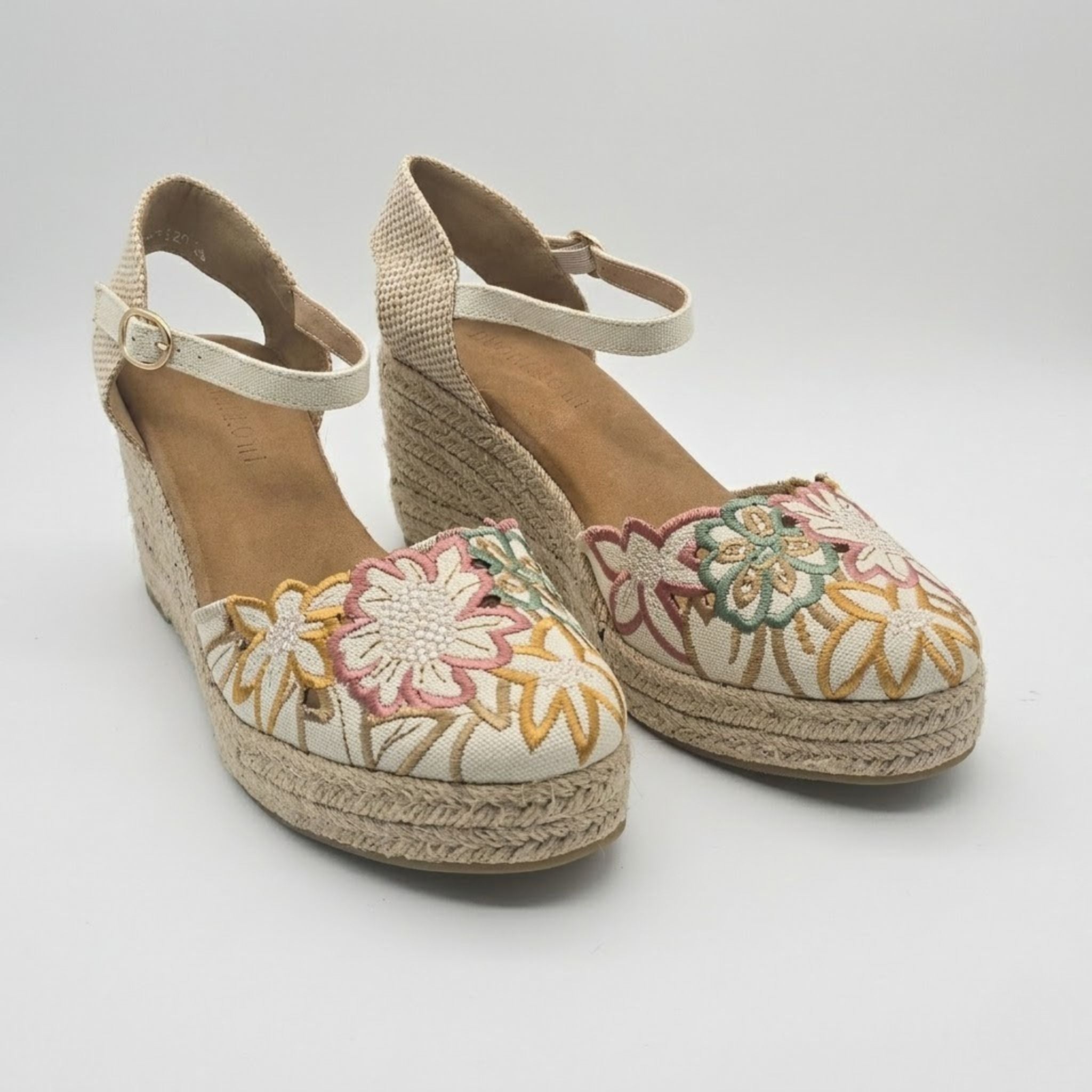 Alpargata con Cuña Floral Beige